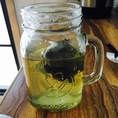 夏季不宜喝绿茶吗,甚么月份不宜喝绿茶