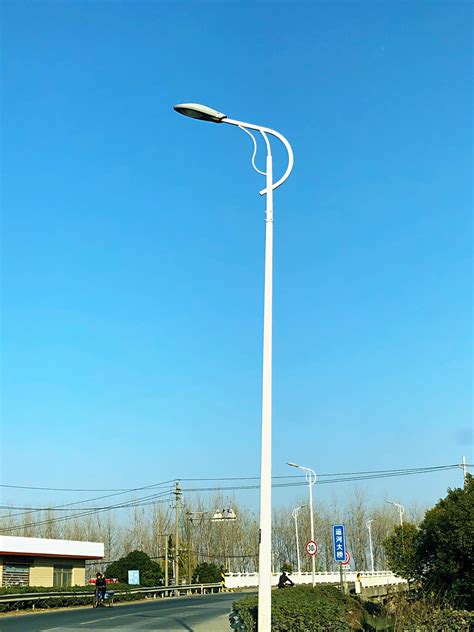 DL-943 - 常规路灯-产品展示 - 江苏森发路灯制造有限公司