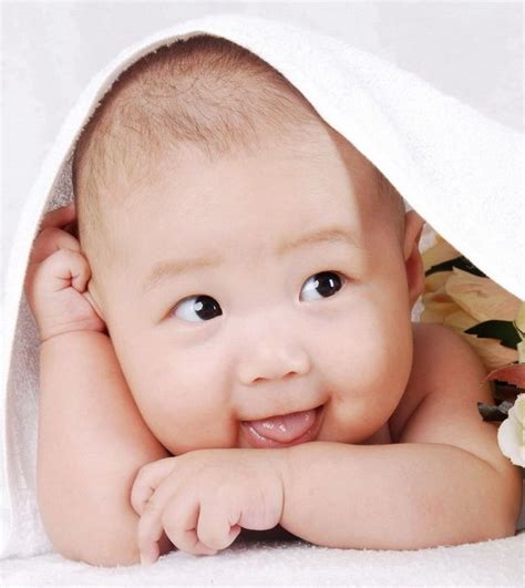 新出生的婴儿高清图片下载-正版图片600627953-摄图网