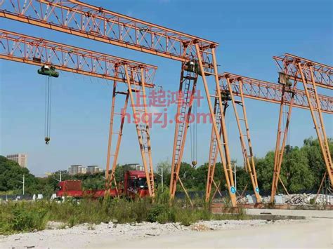 中联重科QY160V633起重机 - 成都80吨吊车租赁 - 成都峰哥波弟吊装设备租赁有限公司