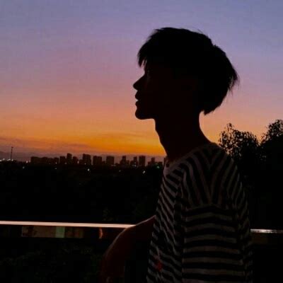 qq头像男生伤感非主流