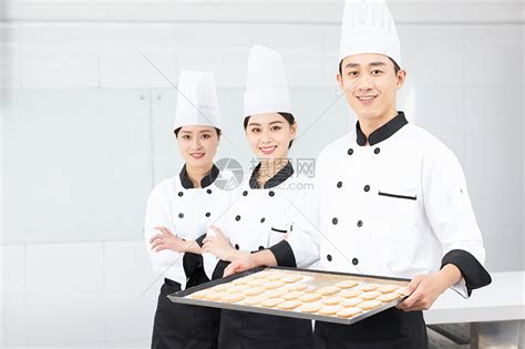 烘焙师培训指南│烘焙行业发展过程中出现的不足！_上海欧米奇西点西餐学院官网