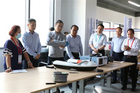 “侨商进渭南”活动在渭南创新创业孵化器举办
