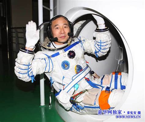 航天员杨利伟在训练中（图）----中国科学院