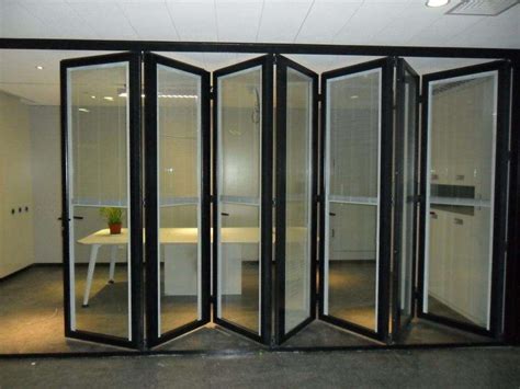 深圳全自动无框玻璃折叠门 办公室隔音隔热自动无框折叠门 铝合金-阿里巴巴