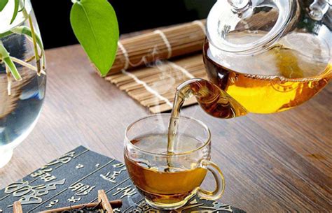 茶言茶语：品茶的四大益处 静心从容专注单纯_凤凰网