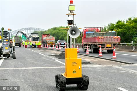 浙江湖州：机器人智能巡检 助力高速施工管理_新浪图片