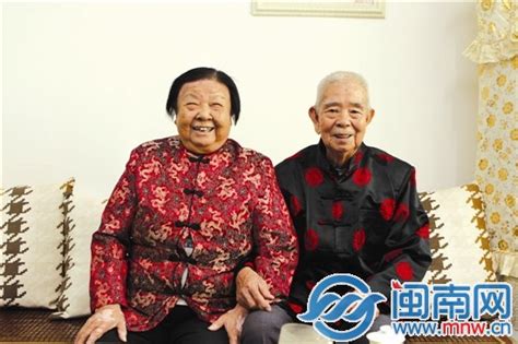 颠覆！81岁上海阿婆和20多岁小姐姐PK，完胜！ - 侬好上海 - 新民网