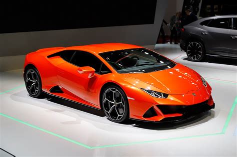 又一家超跑进军新能源 兰博基尼 2022 年推混动 Huracan_新闻_新出行