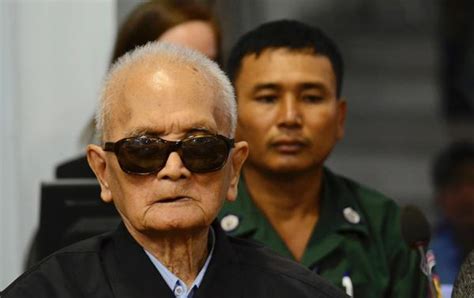 柬埔寨媒体：前红色高棉“二号人物”农谢服刑期间在医院去世_手机新浪网