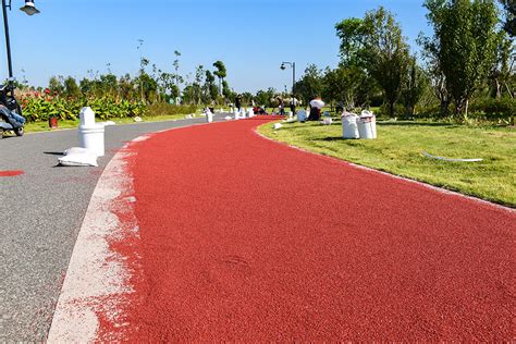 工程案例 / 彩色陶瓷防滑路面_塑胶跑道_环氧地坪_压模地坪_固化地坪_彩色路面施工厂家认准南京拓彩公司-包工包料