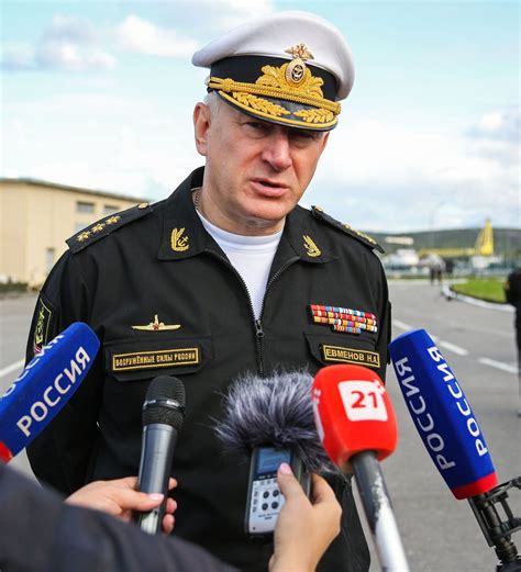 俄海军总司令：俄海军今年将列装40艘各型舰船