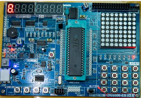 STM32单片机入门 篇一：单片机编程：从点亮LED开始_其他智能设备_什么值得买