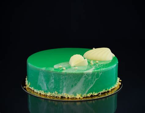 绿色简约大气美味蛋糕蛋糕详情页PSD免费下载 - 图星人