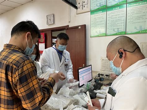 南京市第一医院行政处强化核酸检测点管理 - 会员风貌 - 南京市卫生系统后勤管理协会