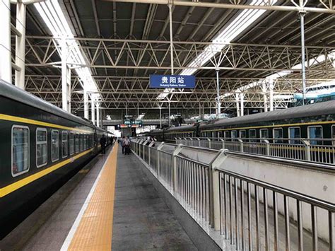 多彩贵州网 - 贵阳东站加紧施工 预计12月20日前可顺利完工