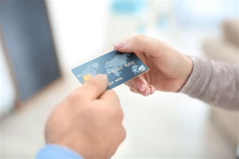 信用卡申请办理_银行优惠活动、积分-信用卡刷pos机技巧综合服务