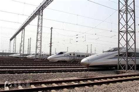 云南青海两省会首开直达列车，昆明至乌鲁木齐运行时间将压缩11个小时！-看看云南
