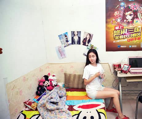 初到北京住地下室，给导演生了三个孩子，而导演用一整部剧来捧她