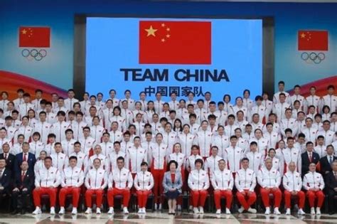 中国女排巴黎奥运资格赛名单公布 首场对阵乌克兰队_东方体育