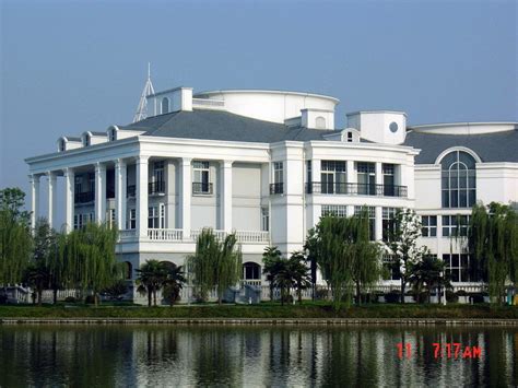 武汉东湖宾馆（国际会议中心）洪湖厅（南山乙所）详情