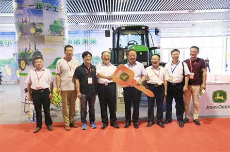 山东农机信息网--新闻中心 2015年全国农业机械及零部件展览会郑州开幕