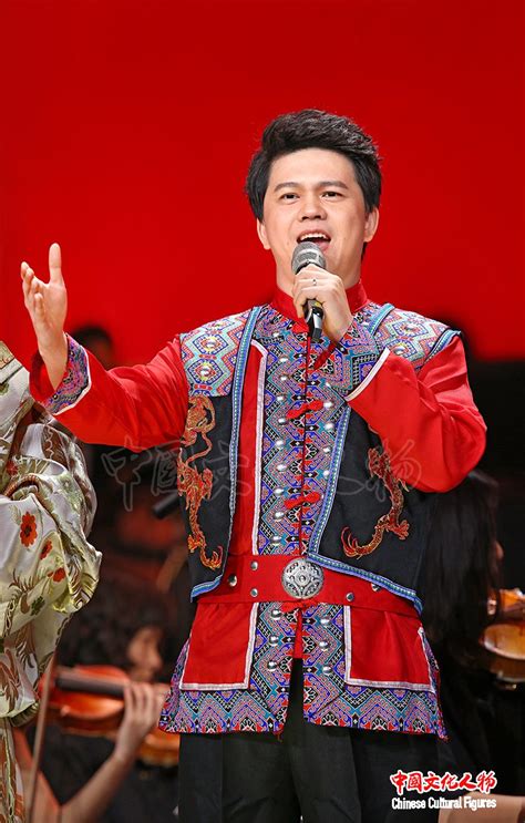中国民族男高音北京演唱会唱响时代经典礼赞新中国 【组图】_中国文化人物网