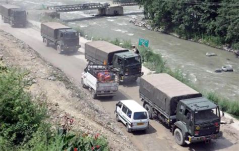 印媒：印度正在修建通往列城的新公路，以便悄无声息调动军队