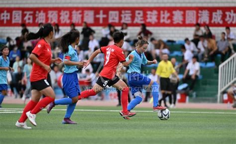 12个新疆孩子的足球梦：他们会让中国足球成功吗？