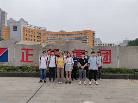 食品学院学生代表赴江西正邦集团参观交流-武汉轻工大学食品科学与工程学院