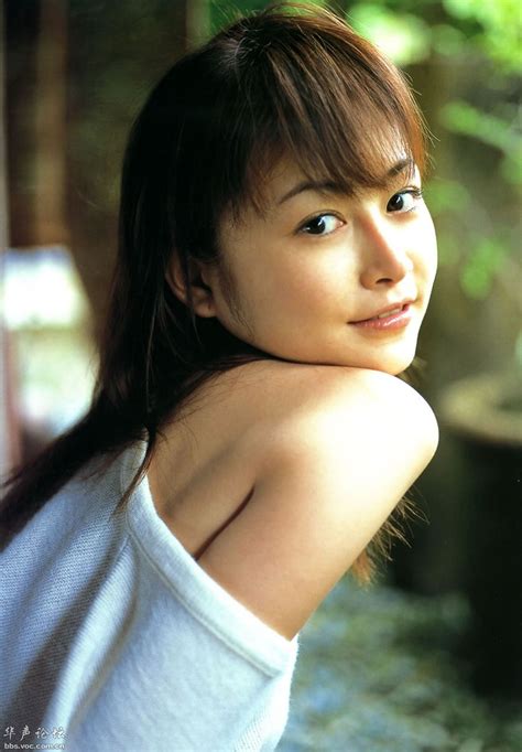 栗原杏里图片