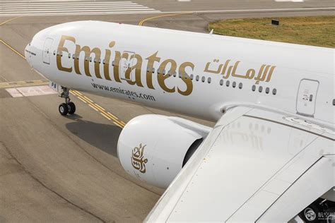 飞行体验阿联酋航空的空客A380客机全新空中酒廊