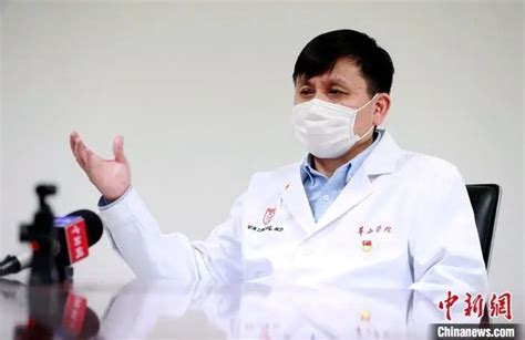张文宏：第一批次疫苗难阻再次感染_全力战疫，守护家园