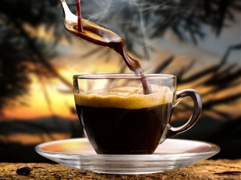 正常人一天喝多少咖啡比较合适(一天能喝多少咖啡才合适呢)-七乐经验网