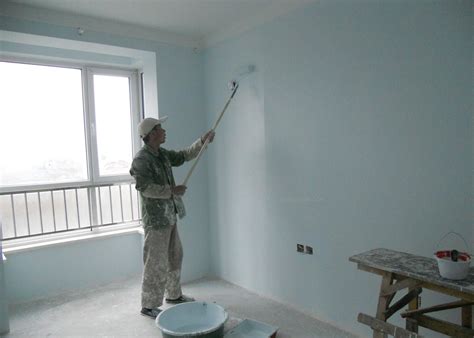 旧墙面如何刷乳胶漆 旧墙面刷乳胶漆主要有七个步骤_建材知识_学堂_齐家网