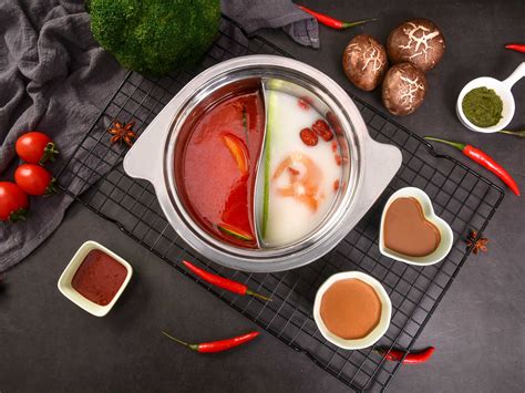 郑州首家“4D饺子店”成功验收 开启餐饮业新阶段_河南频道_凤凰网