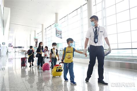 七月，南航在广州共保障2700余名无陪儿童出行-中国民航网