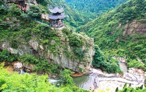 湖南省株洲市茶陵县茶陵茶祖文化公园雕塑_3840X2160_高清视频素材下载(编号:8261611)_实拍视频_光厂(VJ师网) www.vjshi.com