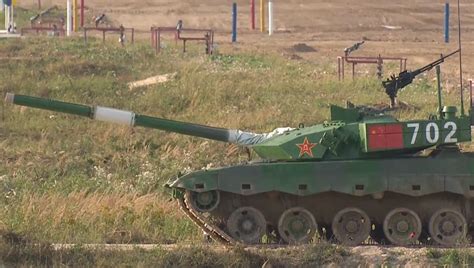 以领袖为名，二战苏联IS-2重型坦克，在实战中锻炼出来的坦克王牌|苏军|坦克|德军_新浪新闻
