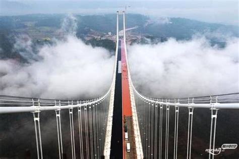 中国耗资10亿建高桥，3年时间打造世界第一高度，到底如何做到？_凤凰网视频_凤凰网