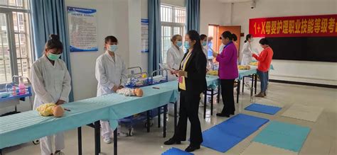 2020年母婴护理1+X实操考核在实训实验中心进行-海南健康管理职业技术学院