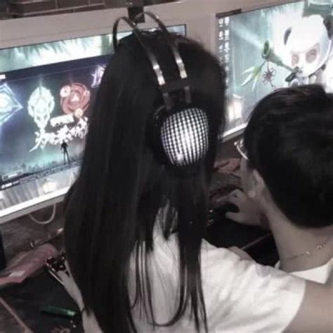 温柔可爱接吻头像女生