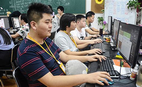 【第三学期】20级电子商务专业学生在快淘电子商务公司实习-管理工程系