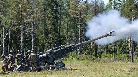 乌军反攻获重大胜利！俄军已放弃哈尔科夫 美高官称M777居功至伟_凤凰网