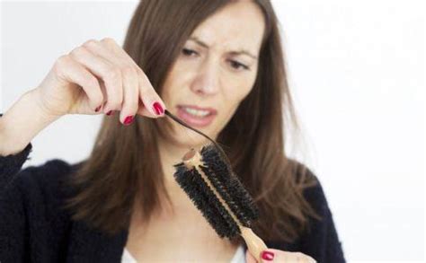 女性脱发怎么办怎么治疗_一天掉100根头发图片 - 随意云