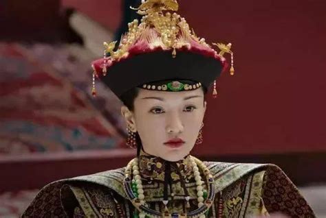 纪子妃|日本雅子皇后穿上古装，第一次出色完成祭祀，纪子妃只能殿外等候