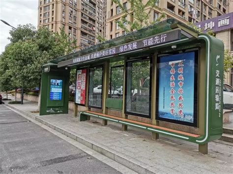 这趟透明的公交车，实力诠释360°清透武汉！_武汉_新闻中心_长江网_cjn.cn