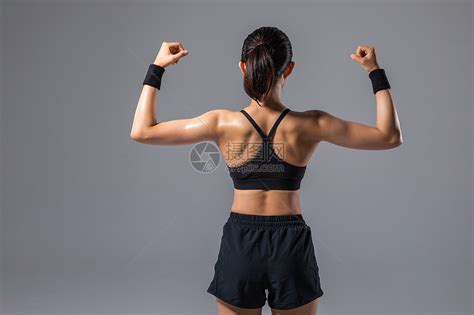 运动女性背部肌肉高清图片下载-正版图片501346660-摄图网