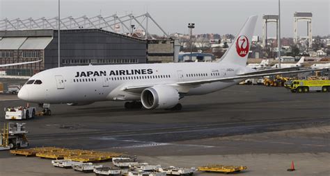 怎么看待日本航空和全日空的优缺点？ - 知乎