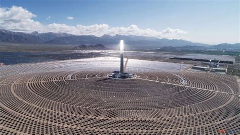 中国硬核科技的浪漫！敦煌光热电站用数千面定日镜拼党徽 - 能源界